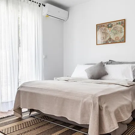Apartment Sea Senses